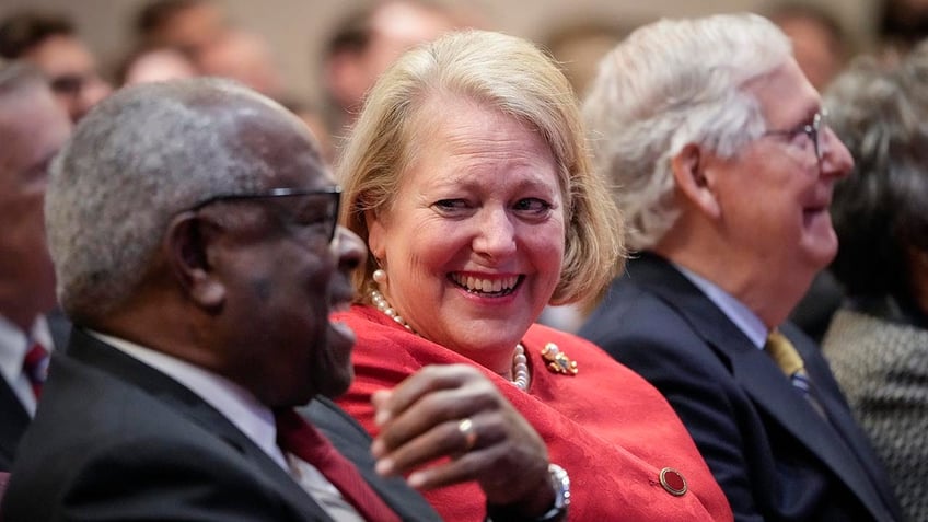 clarence thomas releases first financial disclosure since facing barrage of ethics attacks