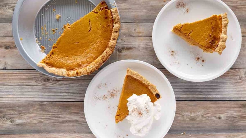 classic pumpkin pie for thanksgiving dessert plus a bonus pumpkin tart recipe