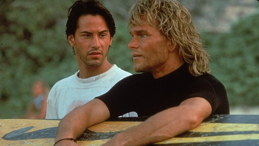 Keanu Reeves and Patrick Swayze in "Point Break" 