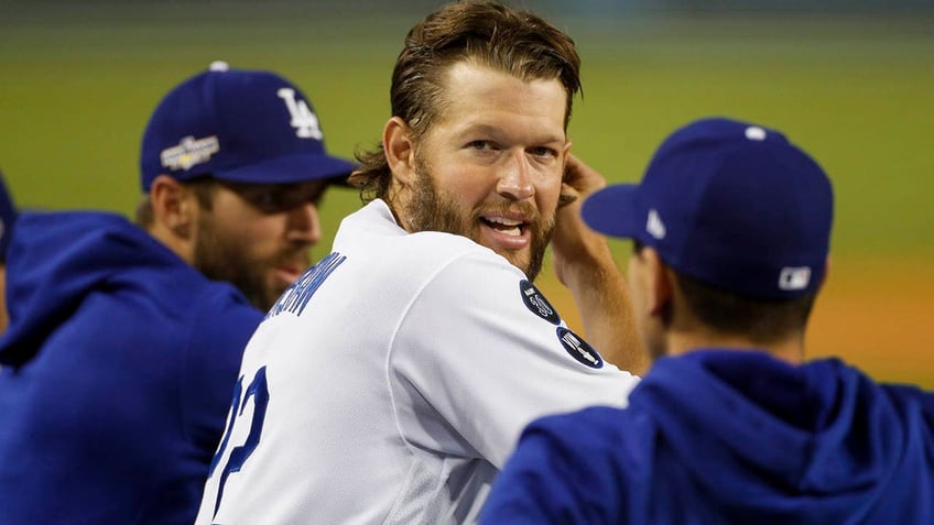 clayton kershaw undergoes shoulder surgery hopeful for summer return