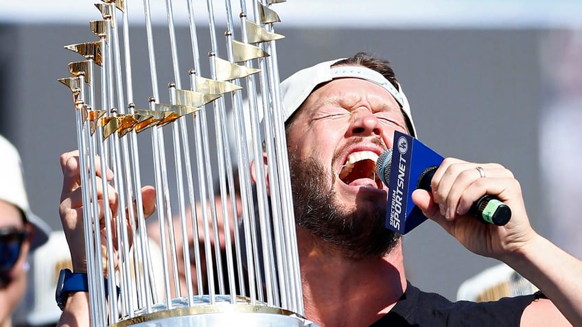 Kershaw with trophy