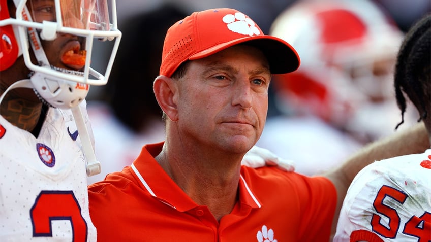 clemsons dabo swinney unloads on smart a fan during call in radio show youre part of the problem
