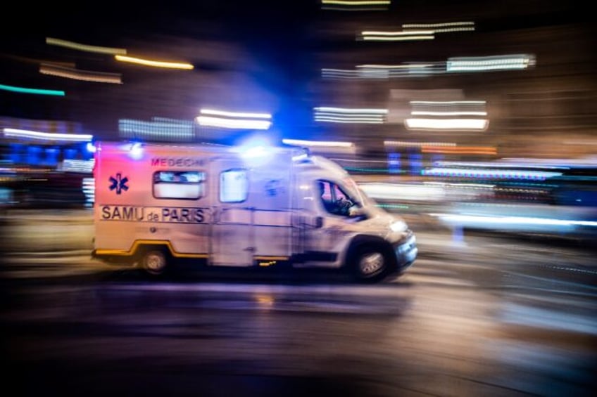 One person is brain-dead after a cryotherapy accident in Paris that also killed one person