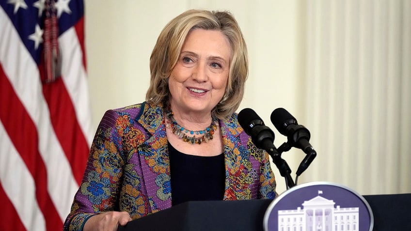 clinton global initiative announces new proposal to help rebuild ukraine provide humanitarian support