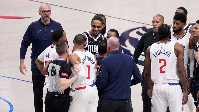 Russell Westbrook and PJ Washington in an altercation