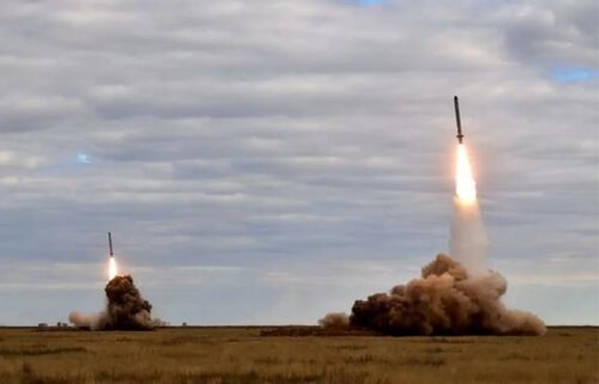 closer to peace watch russian ballistic missile destroy us patriot system in ukraine