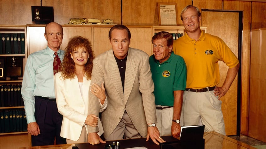 KENNETH KIMMINS;SHELLEY FABARES;CRAIG T. NELSON;JERRY VAN DYKE;BILL FAGERBAKKES