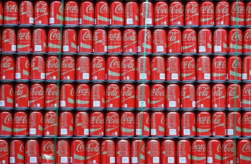 Coca-Cola will pay $6 bn in a long-running tax didpute, but says it expects to prevail on