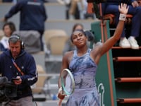 Coco Gauff jokes about forgotten rackets after opening win at French Open