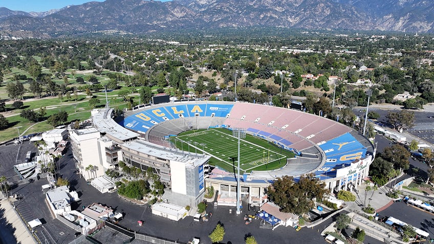 Rose Bowl Stadium