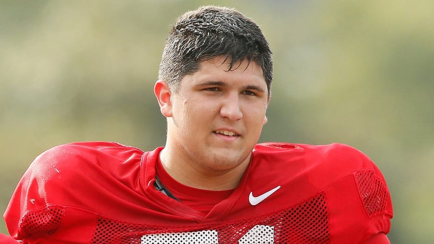 Ohio State Buckeyes offensive lineman Ben Christman