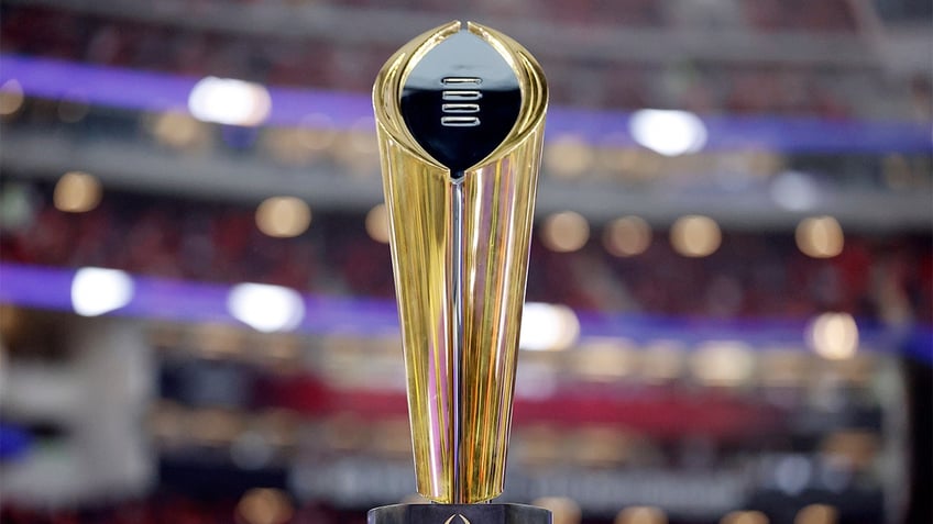 college football playoff rankings ohio state drops out of top 4 in final standings before bowl season