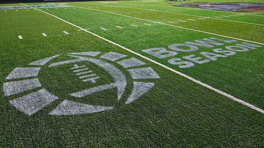 Logo at the Sun Bowl