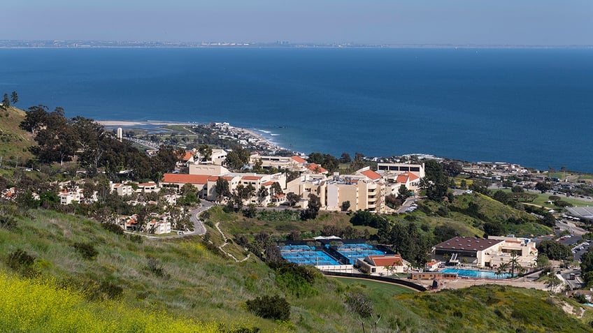 college kids are hungry for christianity on campus pepperdine leader says central to school life