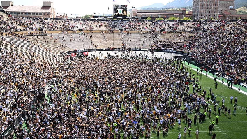 colorado athletic director sends letter urging students to refrain from rushing the field at home games