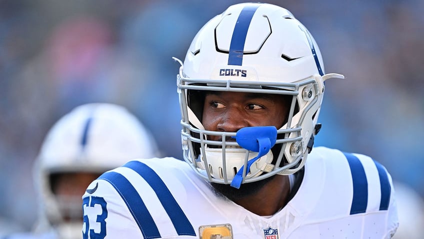 colts place all pro linebacker shaquille leonard on waivers in shocking move