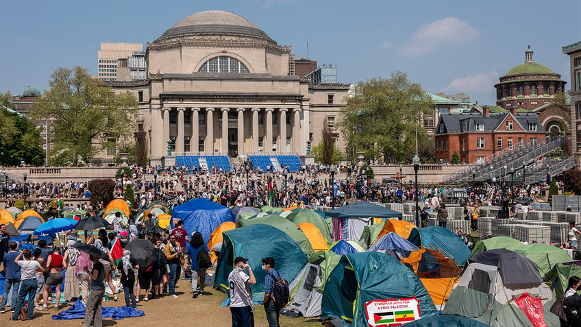 Columbia University Issues Deadline For Gaza Encampment To Vacate Campus