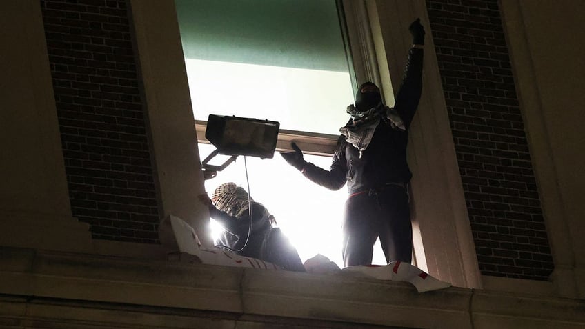 Columbia University Hamilton Hall protesters