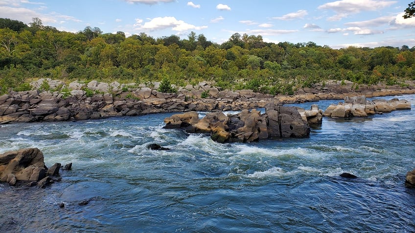 columbia university student dies in freak accident during kayaking trip on potomac river