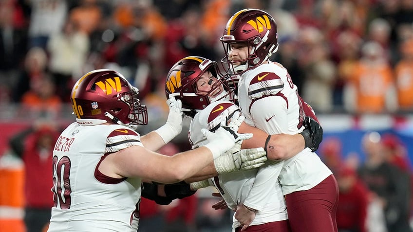 Zane Gonzalez celebrates