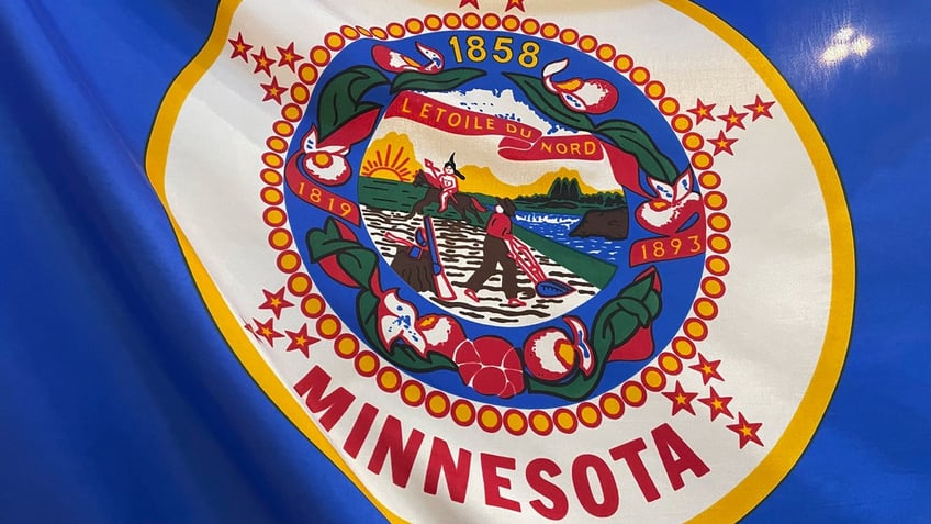 commission begins work on new minnesota state flag