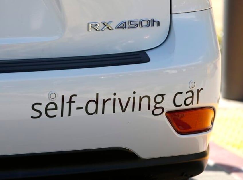 congress urged to revive long stalled debate about regulating self driving vehicles