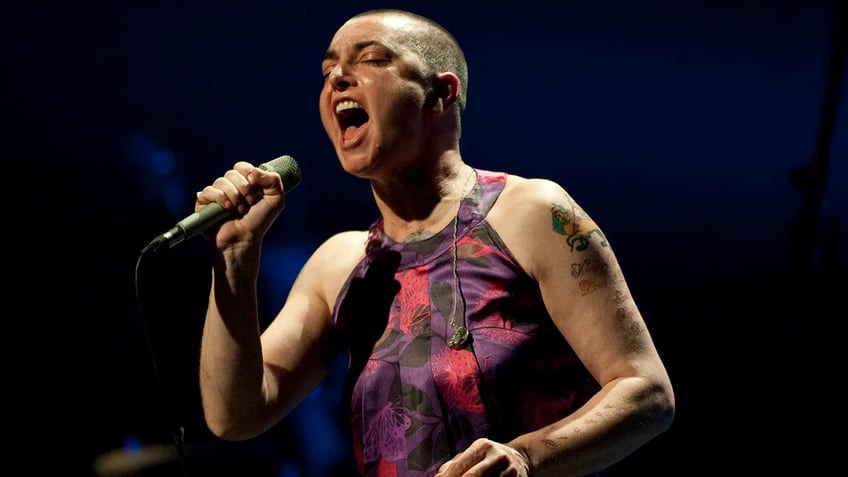 conor mcgregor reacts to singer sinead oconnor death the voice of an angel