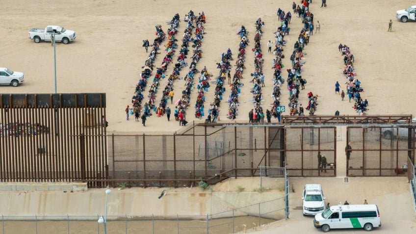 conservative group urges republicans next speaker not to squander chance to fix border crisis