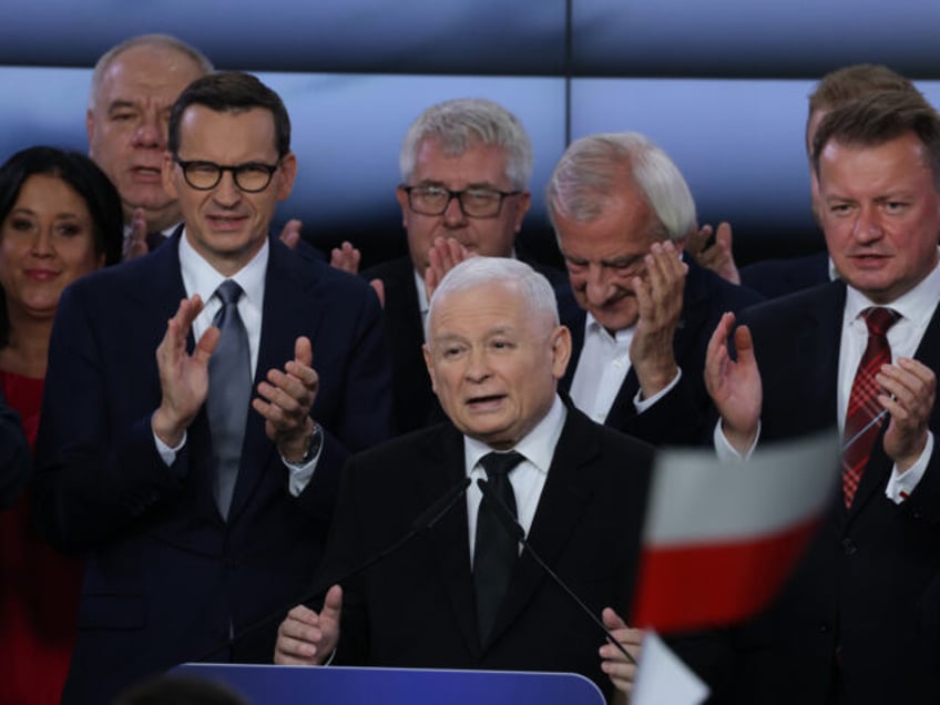 WARSAW, POLAND - OCTOBER 15: Jaroslaw Kaczynski (C), leader of the ruling national conserv