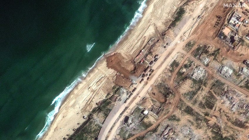 construction of jetty on Gaza coast