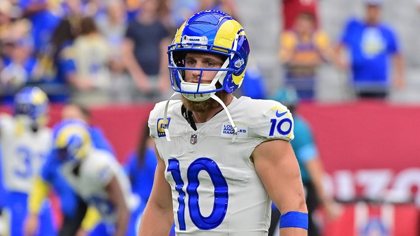 Cooper Kupp looks on field