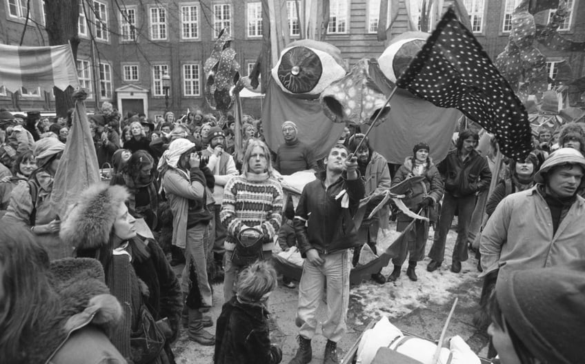 Demonstration by residents of the Christiania community in Copenhagen in March 1976. (Photo by Francois LOCHON/Gamma-Rapho via Getty Images)