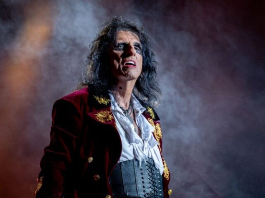 cosmetics company drops alice cooper for comments against transing kids