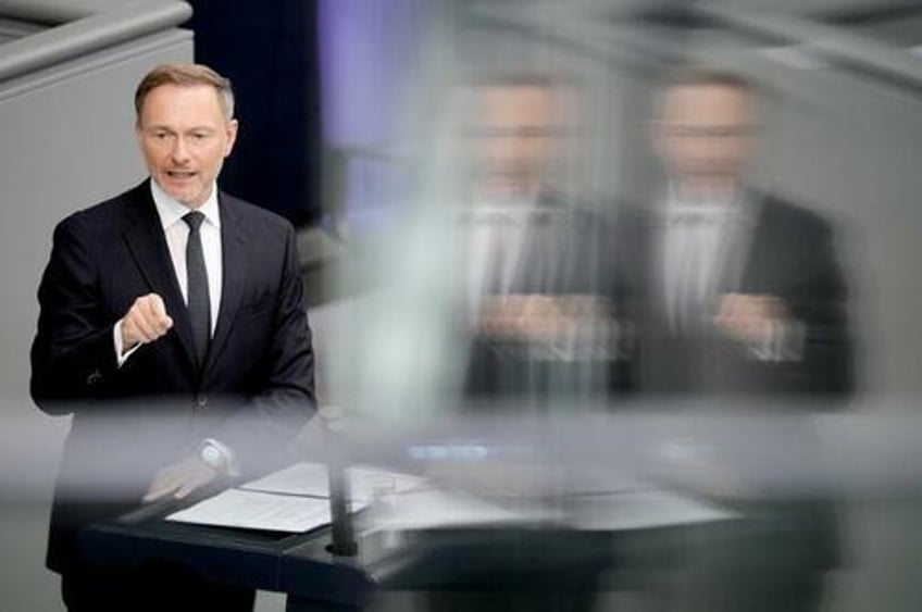 could germanys government collapse fdp could be eyeing early exit from coalition