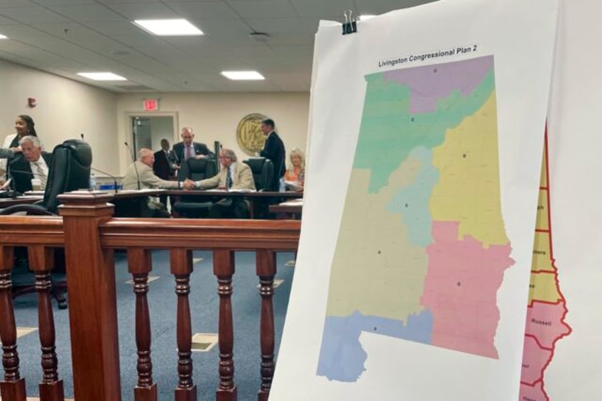 court appointee proposes alabama congressional districts to provide representation to black voters