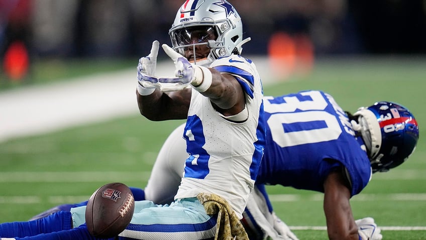 cowboys ceedee lamb makes nfl history with epic performance vs giants