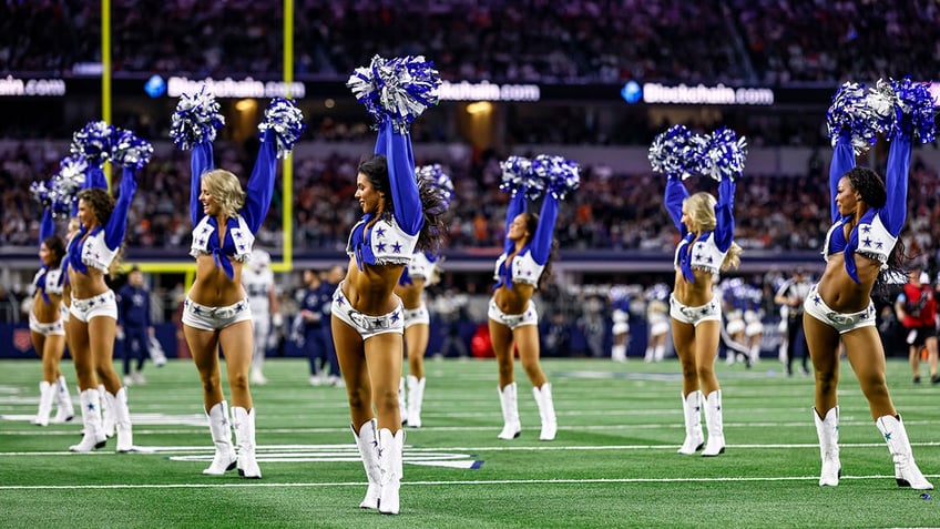 Cowboys cheerleaders perform