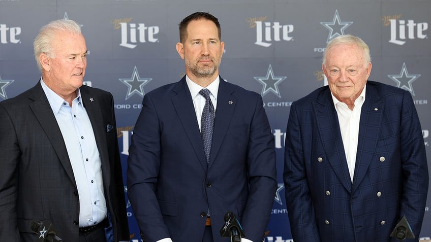 Brian Schottenheimer and the Jones men