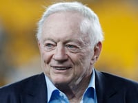 Cowboys' Jerry Jones gets testy with radio hosts over questions about roster construction after blowout loss