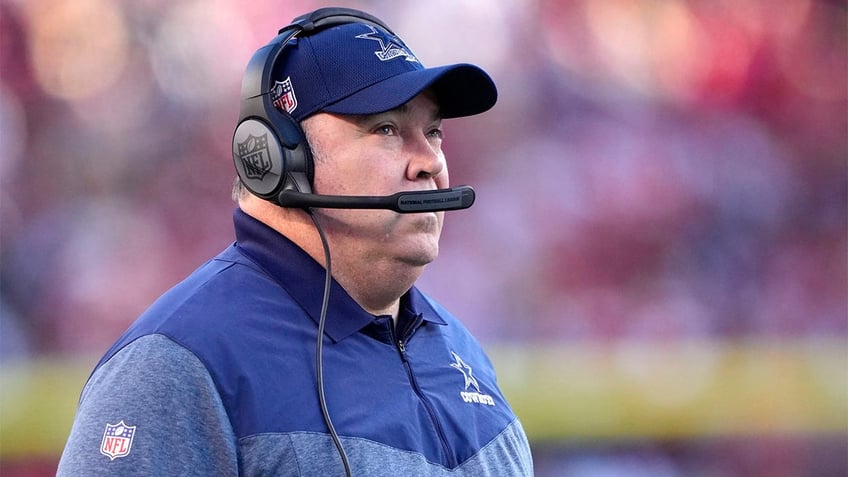 cowboys mike mccarthy to undergo surgery still expected on sideline for game against eagles