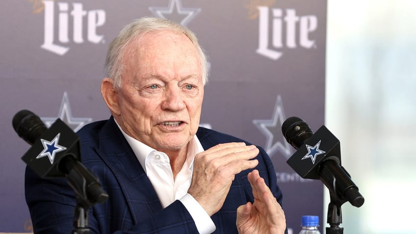 Jerry Jones speaks