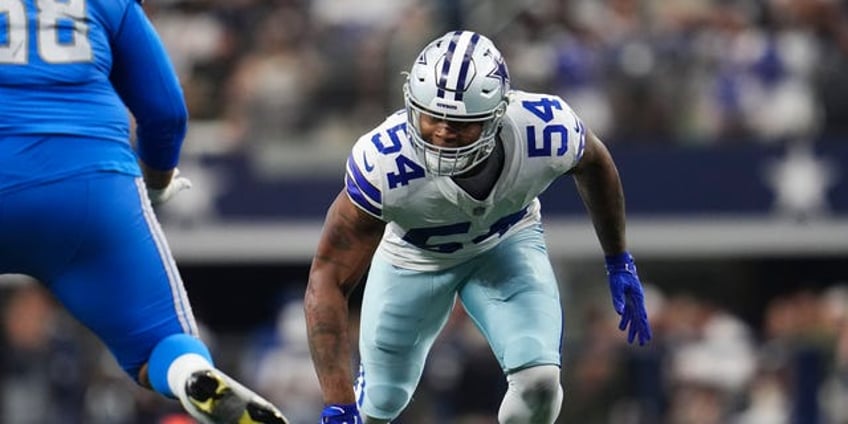 cowboys sam williams arrested on multiple charges sunday after returning from preseason game report