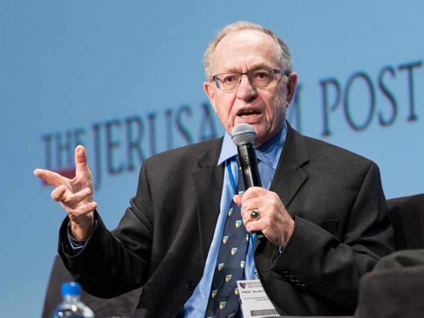 Campus Maine UNITED STATES - 2017/05/07: Alan Dershowitz, Felix Frankfurter Professor of Law Emeritus at Harvard, at the Jerusalem Post Annual Conference in New York City. (Photo by Michael Brochstein/SOPA Images/LightRocket via Getty Images)