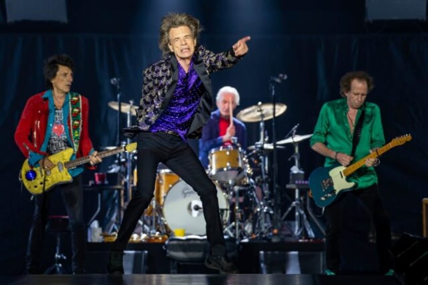 cryptic newspaper ad hints at new rolling stones album