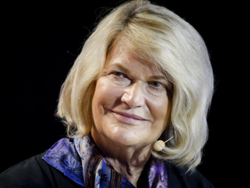 Senator Cynthia Lummis, a Republican from Wyoming, speaks during the Bitcoin 2021 conference in Miami, Florida, U.S., on Friday, June 4, 2021. The biggest Bitcoin event in the world brings a sold-out crowd of 12,000 attendees and thousands more to Miami for a two-day conference. Photographer: Eva Marie Uzcategui/Bloomberg via …