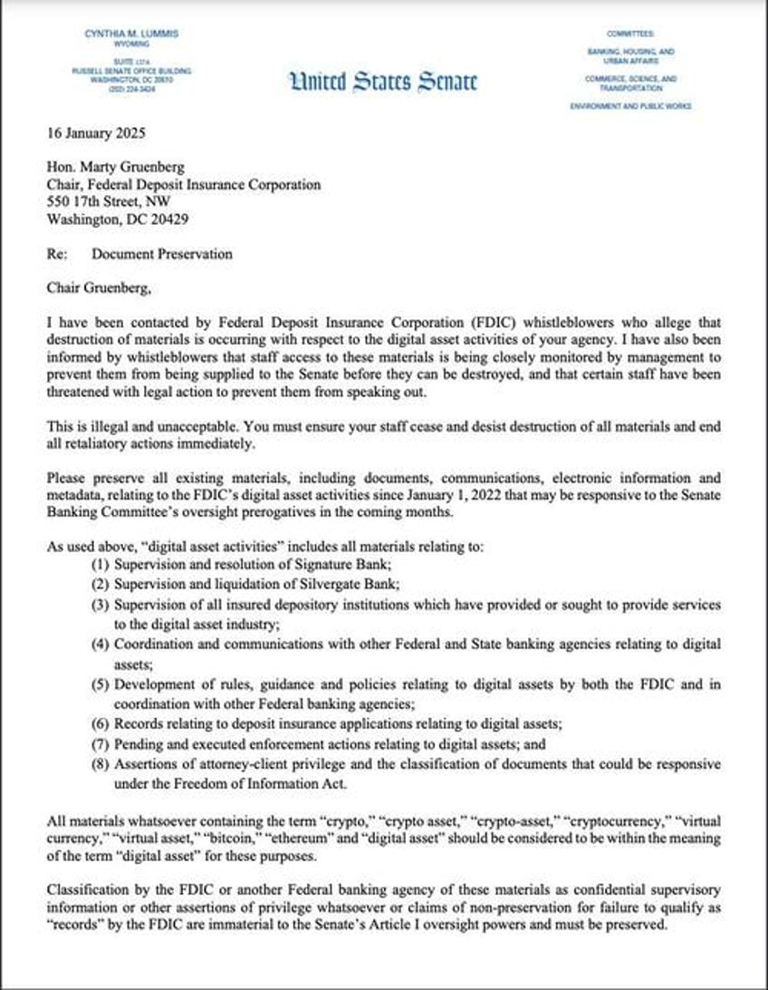 crypto regulatory pivot accelerates fdic releases 790 pages of letters sec dials down oversight reassigns lawyers