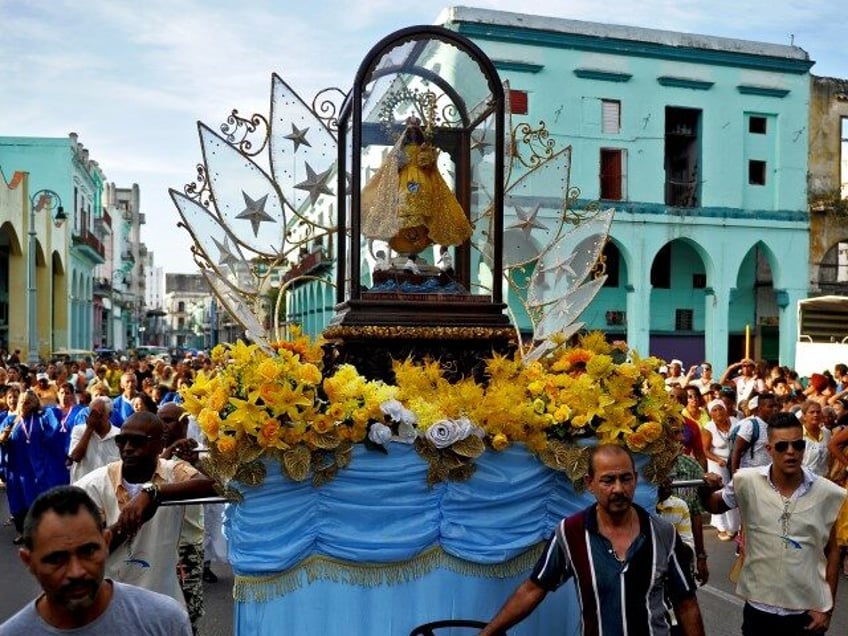 cuba castro regime forbids traditional evening catholic procession