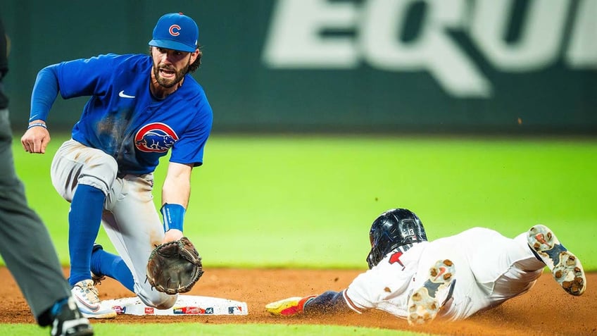 cubs announcers rip braves over absurd play stoppage for ronald acuna jr after historic moment