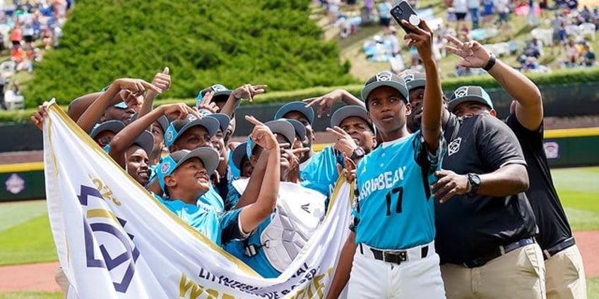 curacao batter shatters broadcast camera during little league world series game