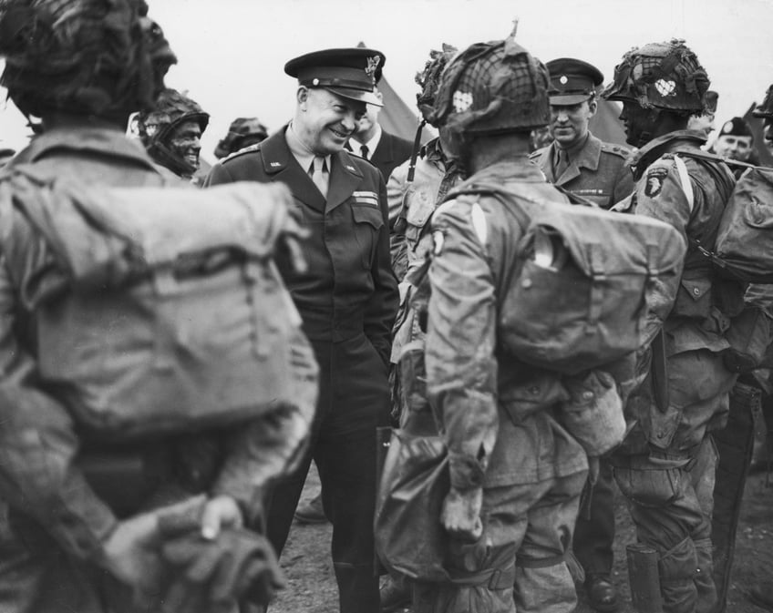 d day in photos the free men of the world are marching together to victory